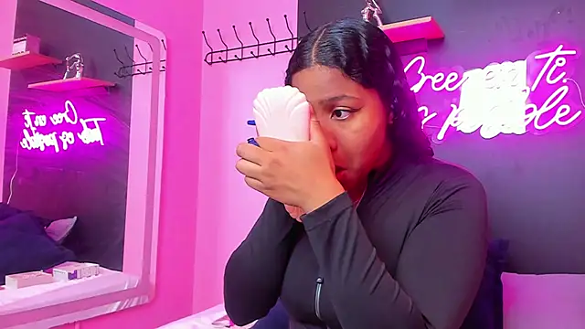 Sofi Fox  online show from 03-12-25, 01:19