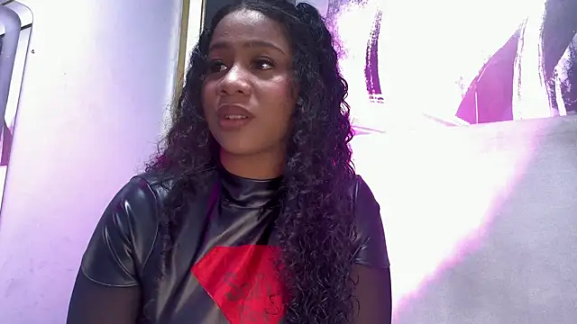 Sofi Fox  online show from 04-24-26, 04:04