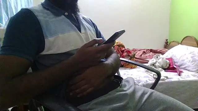 Snapshot of bangalorebulli chatting on 11-07-25, 04:51 bangalorebulli online show from 11-07-25, 04:51