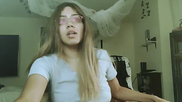 PolinaLoveX online show from 10-16-25, 03:40