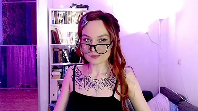mischellemeow13 online show from 02-09-25, 01:11