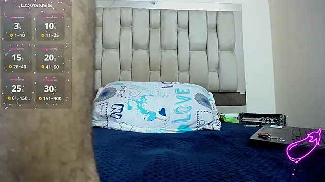 Snapshot of akeemdavid_05 chatting on 01-29-25, 07:43 akeemdavid 05 online show from 01-29-25, 07:43