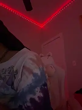 loveluna8 online show from 10-20-25, 11:05