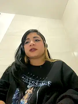 Snapshot of mysteriousgirl20 chatting on 11-28-25, 12:52 mysteriousgirl20 online show from 11-28-25, 12:52