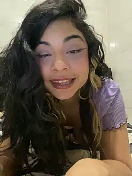 Snapshot of mysteriousgirl20 chatting on 02-09-26, 02:54 mysteriousgirl20 online show from 02-09-26, 02:54