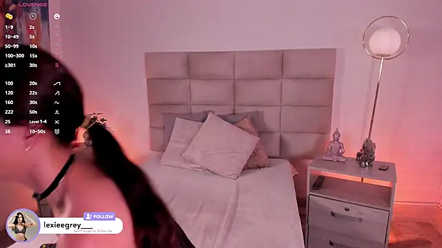 lexiee grey  online show from 09-17-25, 11:56