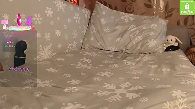  M i a    online show from 01-17-26, 01:49