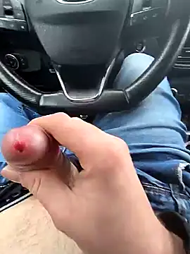 Titanhoott online show from 01-08-25, 12:47