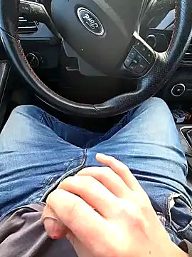 Titanhoott online show from 01-11-25, 11:12