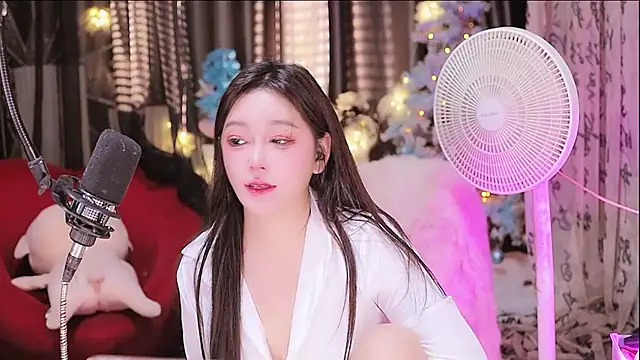 Missy Nana21 online show from 09-17-25, 03:24