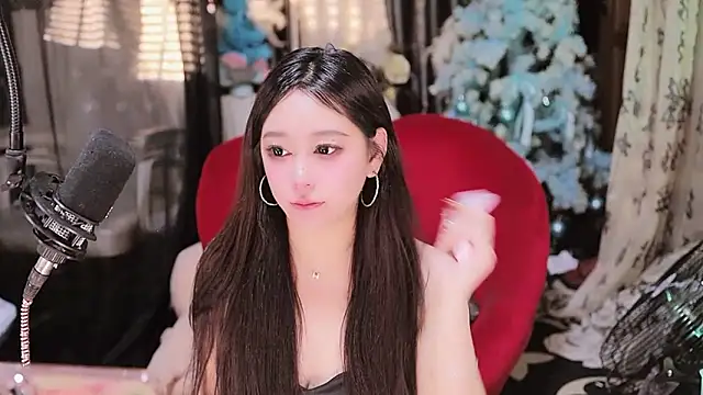 Snapshot of Missy_Nana21 chatting on 11-14-25, 03:55 Missy Nana21 online show from 11-14-25, 03:55