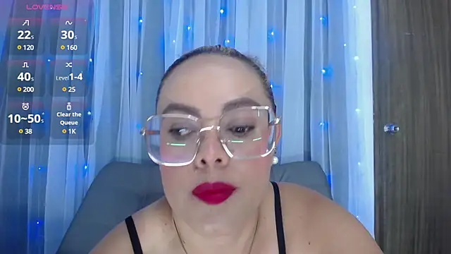 AdelyGinn online show from 12-22-24, 01:33