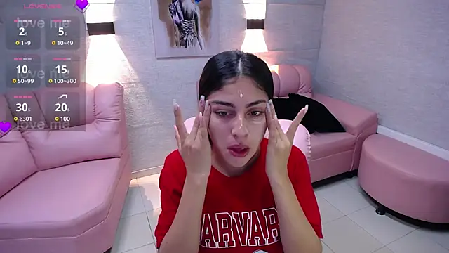 Alaya cute online show from 02-11-25, 10:39