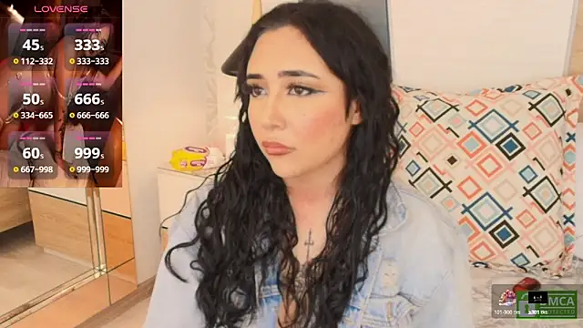 Megansttein  online show from 10-10-25, 07:57