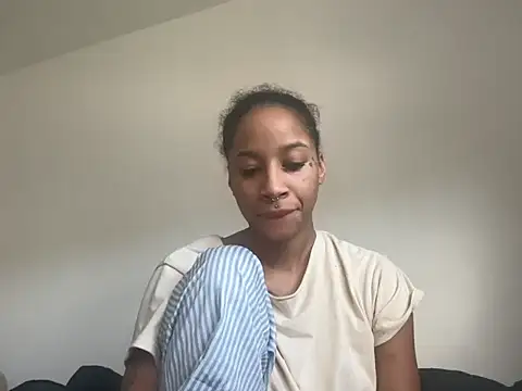 shandiloveslemonss online show from 09-11-25, 07:25