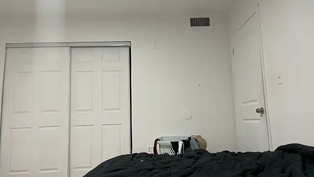 shandiloveslemonss online show from 10-09-25, 11:47