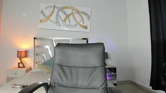 Snapshot of kimberlyycox chatting on 01-22-25, 11:43 kimberlyycox online show from 01-22-25, 11:43