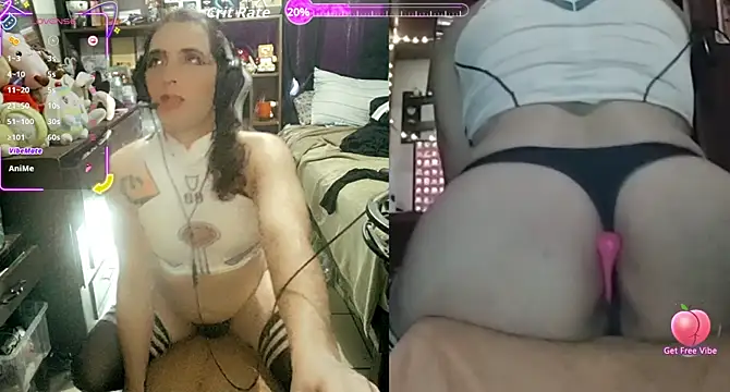 Snapshot of SissyFlorAzul chatting on 10-21-25, 04:19 SissyFlorAzul online show from 10-21-25, 04:19