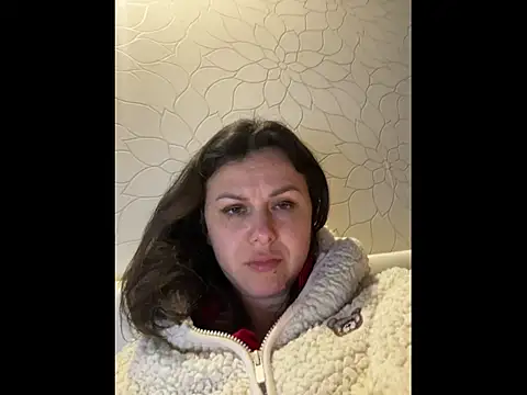 Snapshot of LeggyLover90 chatting on 03-02-26, 01:29 LeggyLover90 online show from 03-02-26, 01:29