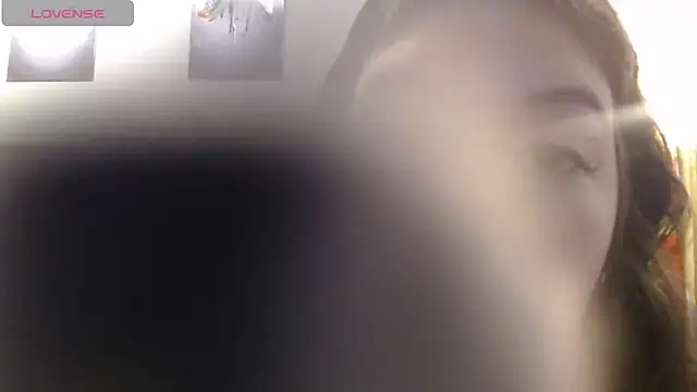 lilimini032 online show from 04-21-26, 08:23