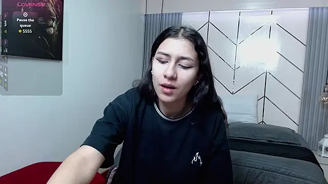 Lita Rogers online show from 09-25-25, 01:48