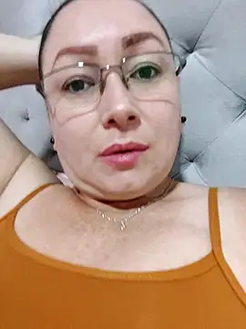milly sanchez online show from 05-17-26, 05:20
