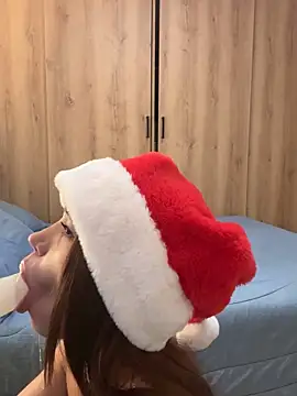 carolynnetrujillo online show from 12-31-24, 04:27