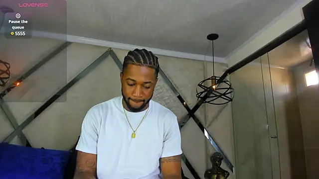 Drake Nassir4 online show from 01-14-25, 04:40