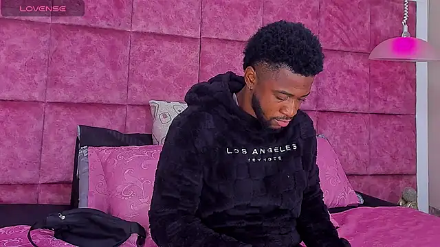 Drake Nassir4 online show from 02-05-25, 02:26