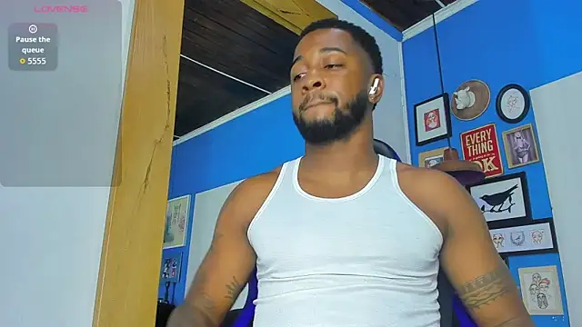 Drake Nassir4 online show from 10-17-25, 08:55