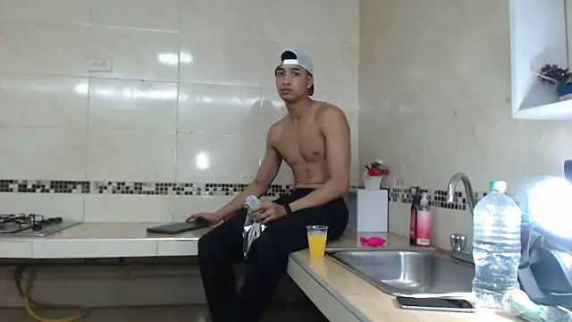 Snapshot of jose_sexycumm chatting on 01-15-25, 11:40 jose sexycumm online show from 01-15-25, 11:40