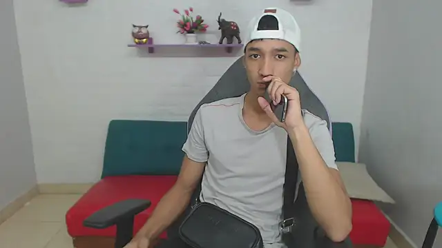 Snapshot of jose_sexycumm chatting on 02-18-25, 07:09 jose sexycumm online show from 02-18-25, 07:09