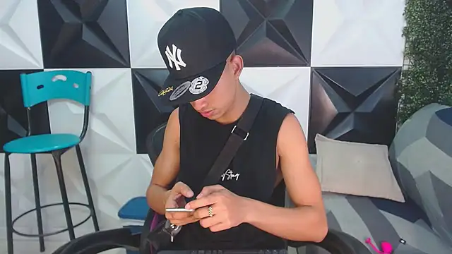 Snapshot of jose_sexycumm chatting on 03-12-25, 07:49 jose sexycumm online show from 03-12-25, 07:49