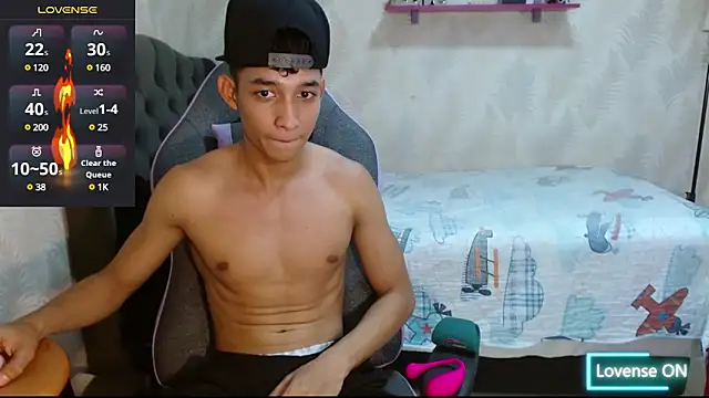 Snapshot of jose_sexycumm chatting on 03-22-25, 08:04 jose sexycumm online show from 03-22-25, 08:04