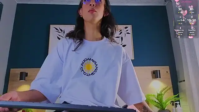 GabyPetit online show from 09-25-25, 08:01