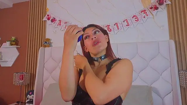 GabyPetit online show from 02-24-26, 07:45