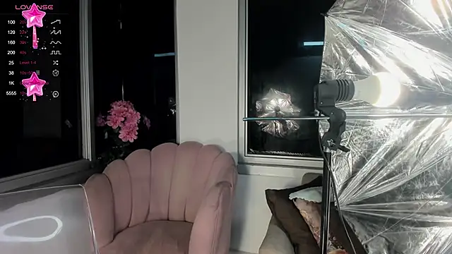 Megan Lim online show from 12-20-24, 10:27