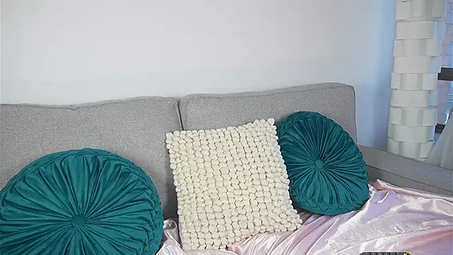 Megan Lim online show from 09-24-25, 11:35