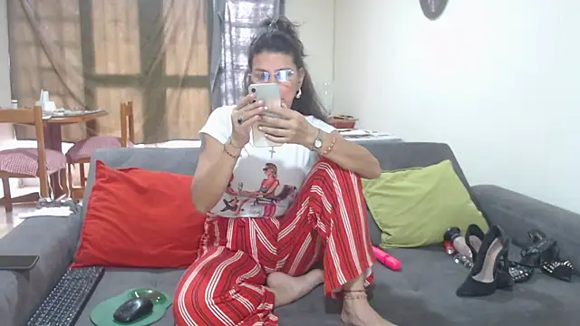 Snapshot of Kate_blakesexxx chatting on 11-05-25, 08:20 Kate blakesexxx online show from 11-05-25, 08:20