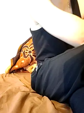 Snapshot of Niyakskhon06bejaia chatting on 02-07-26, 10:41 Niyakskhon06bejaia online show from 02-07-26, 10:41