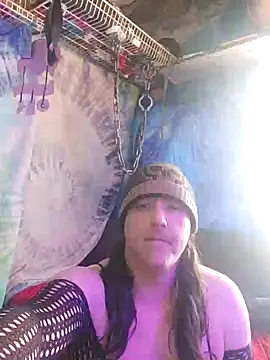 Snapshot of Boo-boo_kittyfux chatting on 12-08-24, 04:07 Boo-boo kittyfux online show from 12-08-24, 04:07