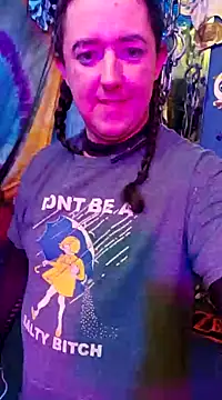 Snapshot of Boo-boo_kittyfux chatting on 02-13-25, 08:38 Boo-boo kittyfux online show from 02-13-25, 08:38