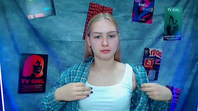 MademoiselleCl online show from 09-22-25, 06:15