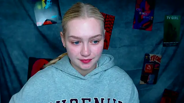 MademoiselleCl online show from 10-17-25, 06:16