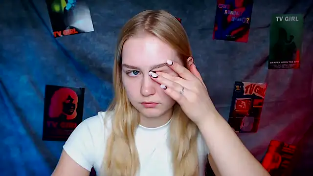 MademoiselleCl online show from 11-06-25, 01:34