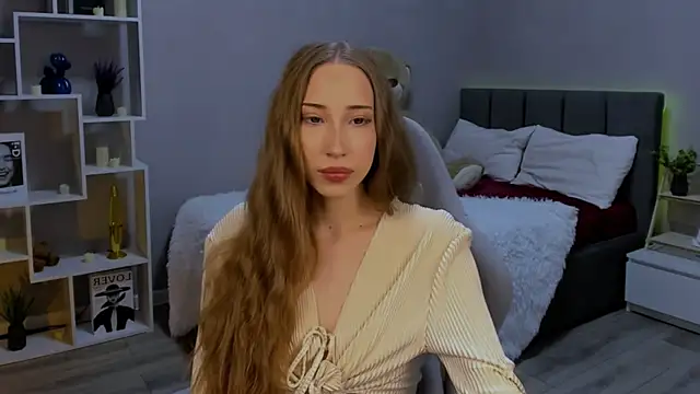 AlexaHarmon online show from 11-26-25, 06:36