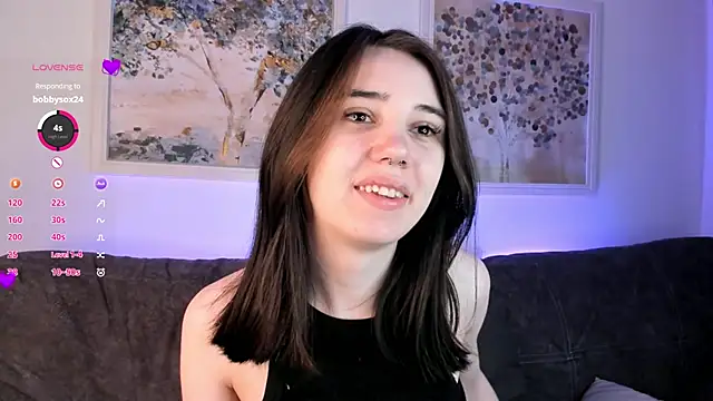 Snapshot of GillianDowdey chatting on 02-05-25, 01:26 GillianDowdey online show from 02-05-25, 01:26