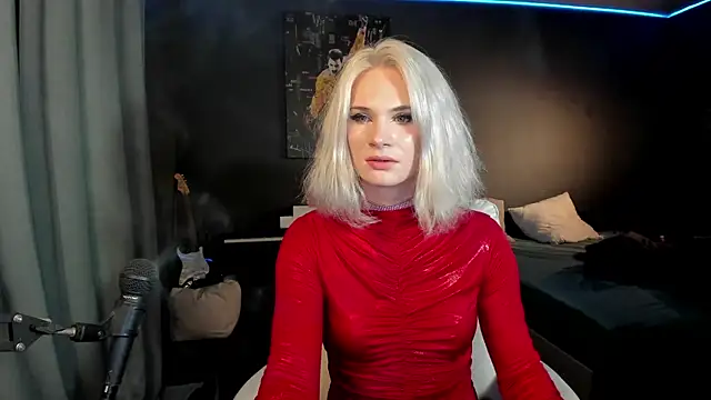 Snapshot of Milena_marshmalows chatting on 02-07-25, 09:58 Milena marshmalows online show from 02-07-25, 09:58