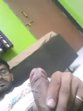 sexy marathi mulaga online show from 10-25-25, 04:57