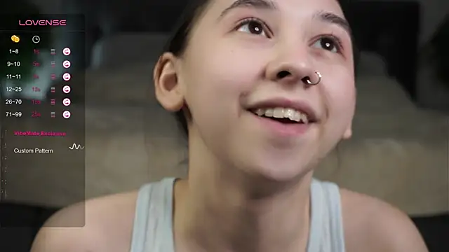 AislyEmbury online show from 02-03-25, 04:25